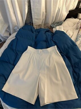 Danier Leather Cream High-Waist Dress Bermudas